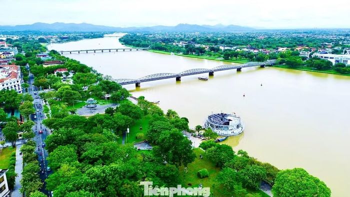 Cầu Trường Tiền sẽ được duy tu, sửa chữa trong thời gian 150 ngày.