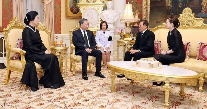 Tổng Bí thư, Chủ tịch nước Tô Lâm và phu nhân Ngô Phương Ly hội kiến Nhà Vua Thái Lan Maha Vajiralongkorn và Hoàng hậu. Ảnh: Hoàng gia Thái Lan