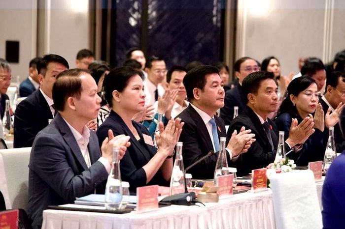  Các đại biểu tham dự Hội nghị (ảnh: CTTĐT Quốc hội).