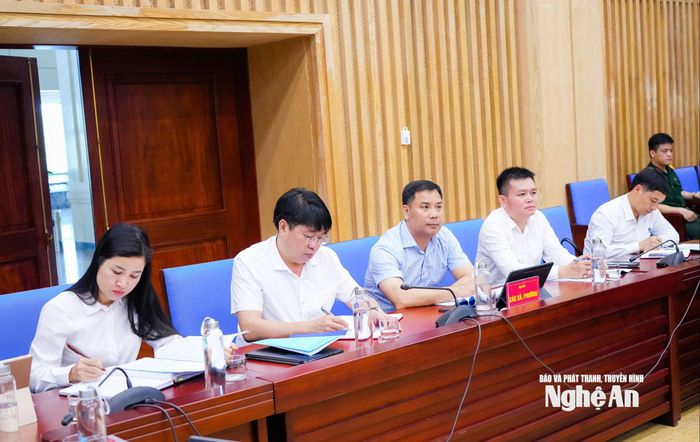 Đại diện lãnh đạo các xã, phường tham gia hội nghị. Ảnh: TL