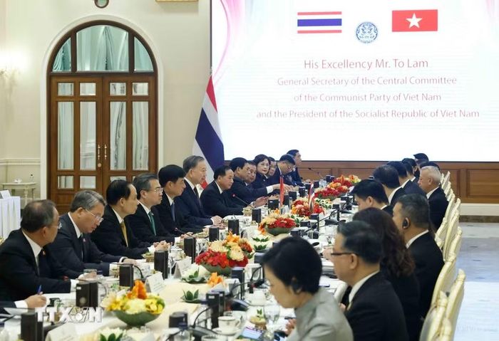 Tổng Bí thư, Chủ tịch nước Tô Lâm hội đàm chính thức với Thủ tướng Thái Lan Anutin Charnvirakul. (Ảnh: Thống Nhất/TTXVN)