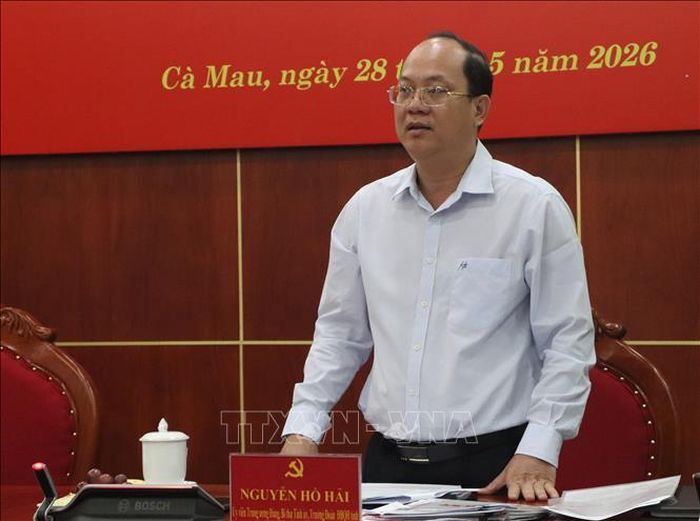 Bí thư Tỉnh ủy Cà Mau Nguyễn Hồ Hải phát biểu tại buổi làm việc.