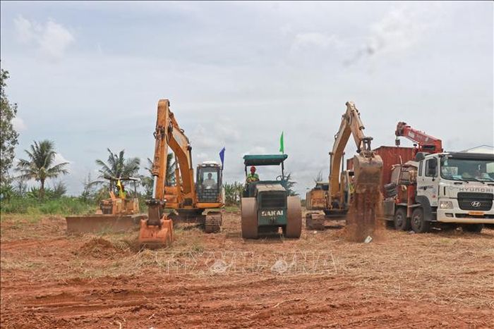 Công trình Đền tưởng niệm Anh hùng liệt sĩ và người có công tỉnh Cà Mau chính thức được động thổ xây dựng.