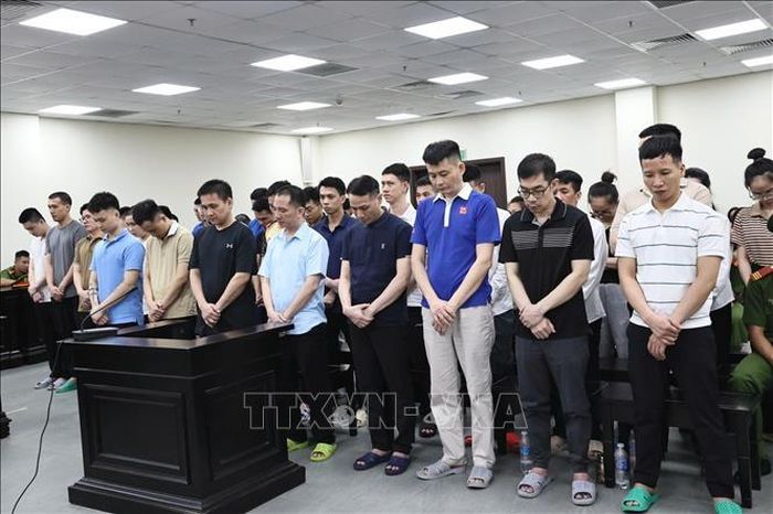 Các bị cáo tại phiên tòa, ngày 26/5.
