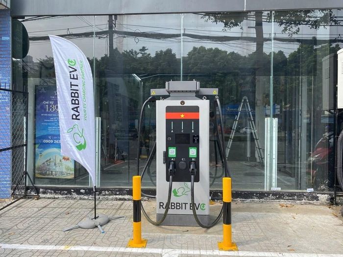 Trạm sạc xe điện Geely. Ảnh: BNEWS/TTXVN phát