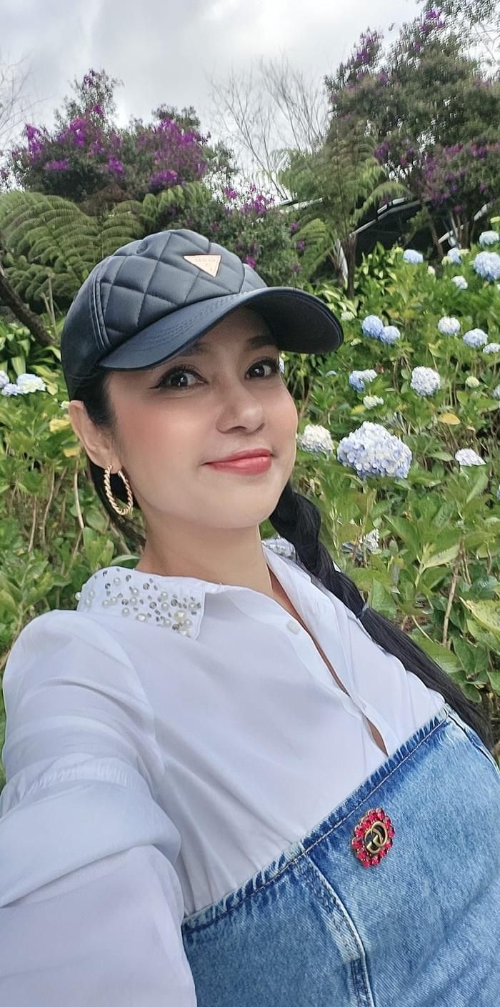 Câu chuyện của diễn viên Việt Trinh cũng cho thấy ranh giới mong manh giữa quyền riêng tư và những tin đồn vô thưởng vô phạt trên mạng xã hội hiện tại.