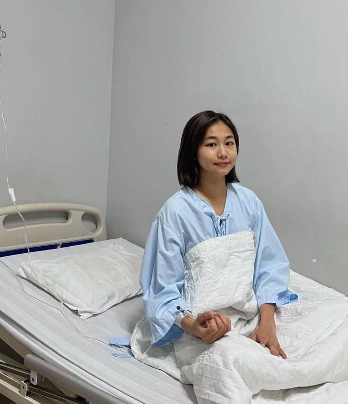 Ít ai biết Ngân Hòa vẫn ghi hình giữa thời gian điều trị suy thận.