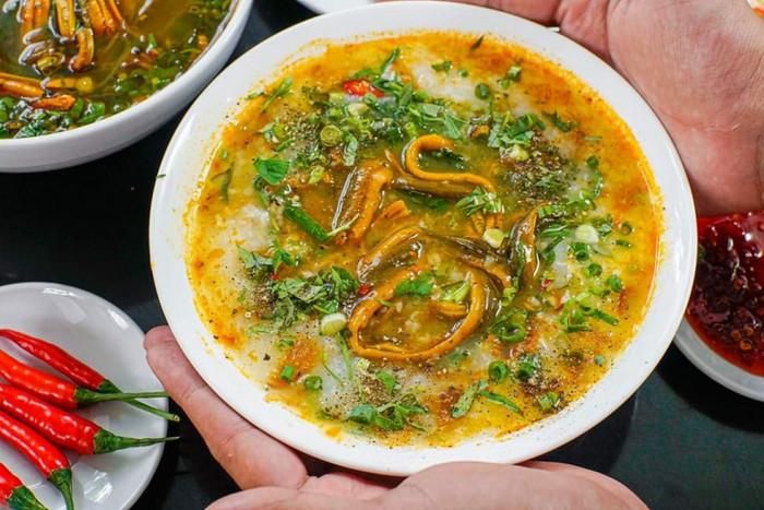 Cháo lươn - món đặc sản nức tiếng Nghệ An.