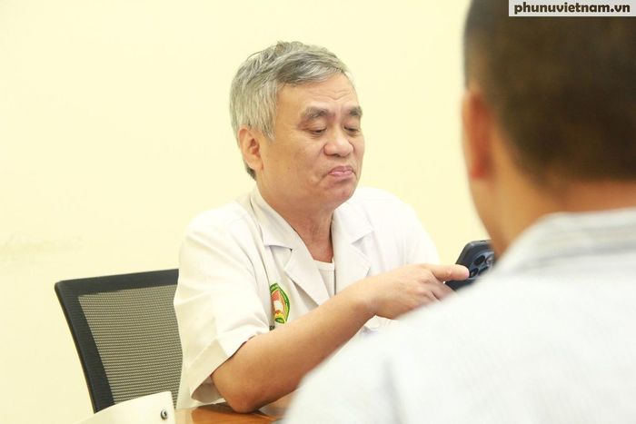 PGS.TS Bùi Quang Huy, Chủ nhiệm Khoa Tâm thần, Bệnh viện Quân Y 103.