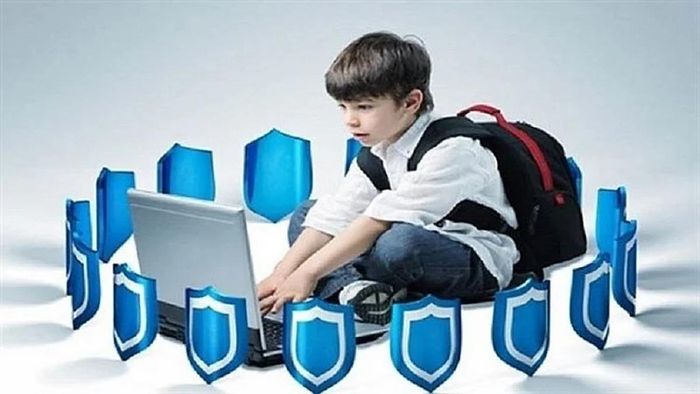 Thế giới đã chọn cách không thỏa hiệp, khung pháp lý phải là rào chắn vững chắc nhất trước lòng tham lợi nhuận của các thuật toán.