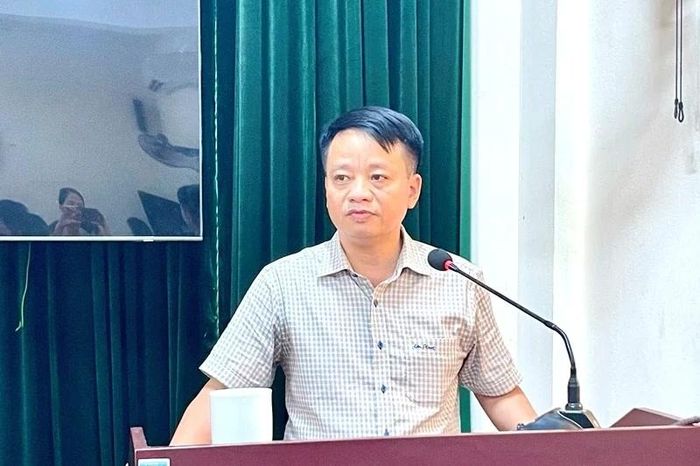 Đại diện xã Vạn Lộc phát biểu tại buổi làm việc.