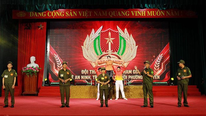  Phần thi tài năng của đội phường Việt Yên cũng ngang tài, ngang sức với đội phường Bắc Giang. 