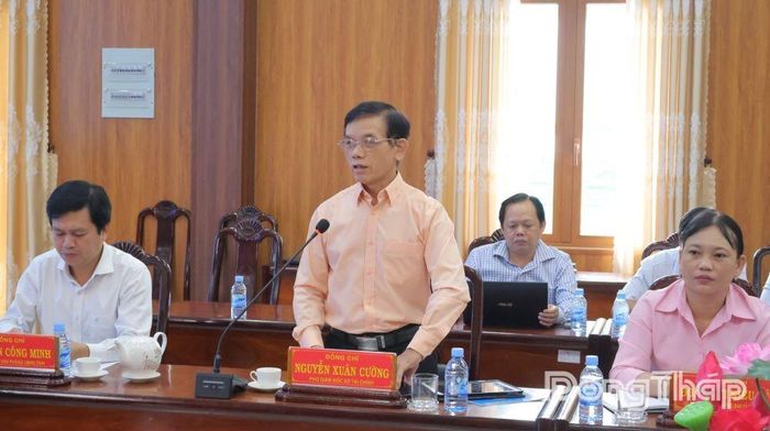 Đại biểu phát biểu tại hội nghị.