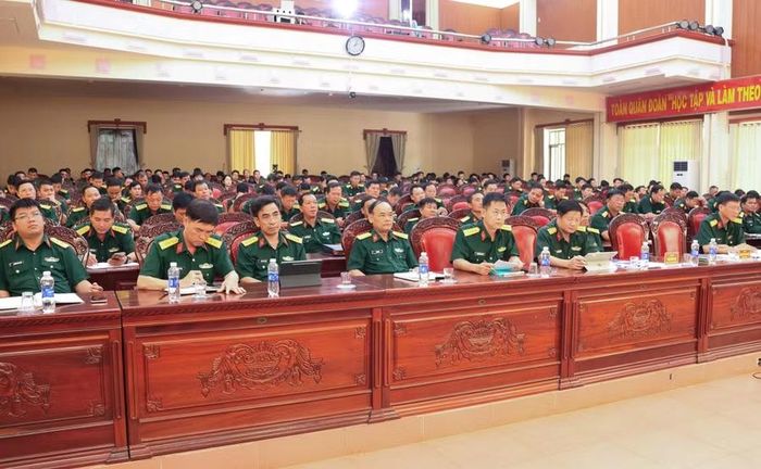  Các đại biểu tham dự buổi tọa đàm. Ảnh: Trần Thúy 