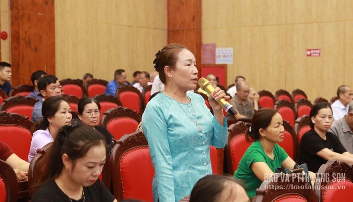 Người dân phản ánh tâm tư, nguyện vọng, nêu các kiến nghị trong chương trình