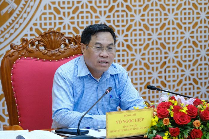 Đồng chí Võ Ngọc Hiệp, Phó Chủ tịch UBND tỉnh, Tổ trưởng Tổ công tác số 3 chủ trì buổi làm việc