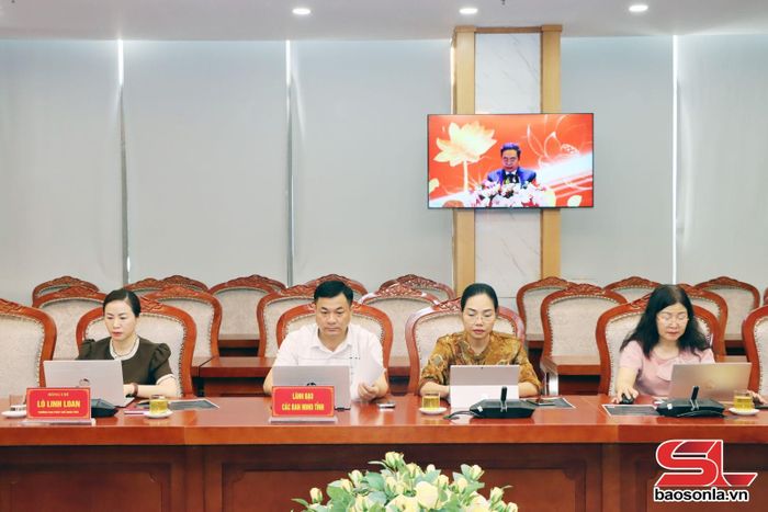 Các đại biểu dự hội nghị tại điểm cầu tỉnh Sơn La.