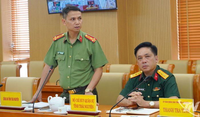 Các đại biểu phát biểu ý kiến tại Hội nghị.