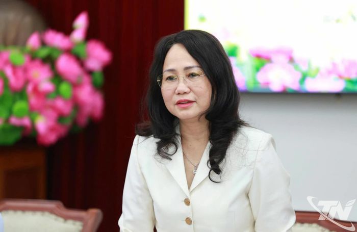 Bộ trưởng Bộ Văn hóa, Thể thao và Du lịch Lâm Thị Phương Thanh phát biểu tại Hội nghị.