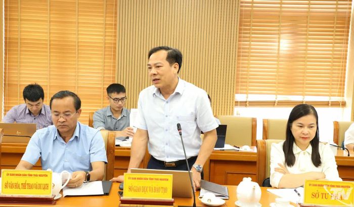 Đại biểu thảo luận tại Hội nghị.