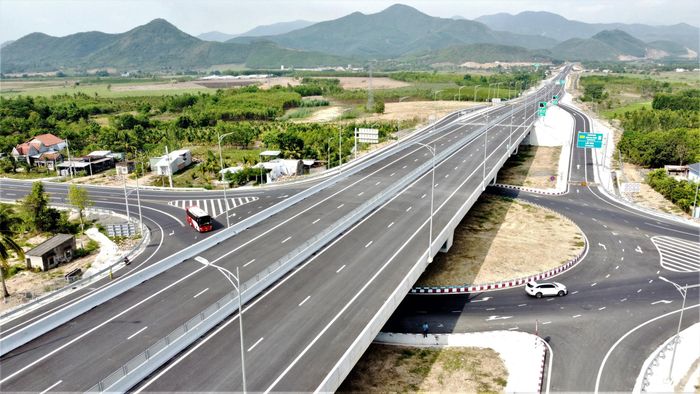 Điểm cuối hiện đưa vào khai thác tại nút giao quốc lộ 26 (Km20+900, địa phận xã Tây Ninh Hòa) nối với quốc lộ 26 đi tỉnh Đắk Lắk.