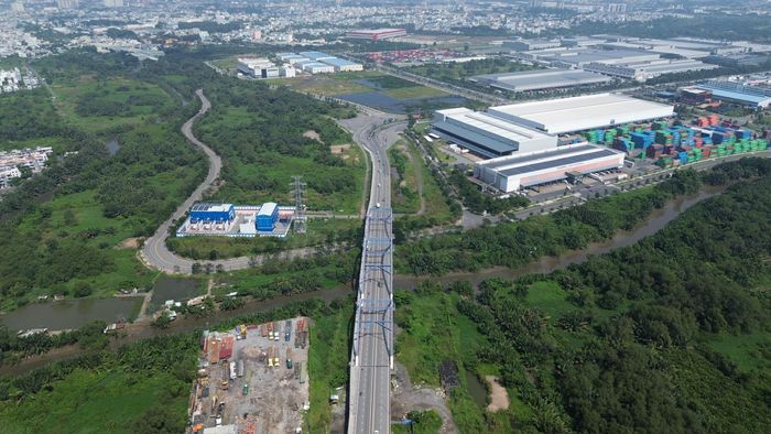Nhiều đoạn tuyến Vành đai 2 vẫn gặp khó do mặt bằng bàn giao chưa liên tục.