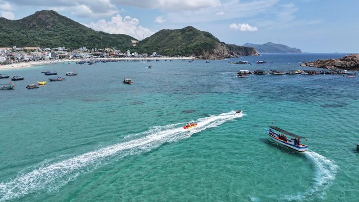 Du khách Úc đánh giá cao về vẻ đẹp của biển Gia Lai.
