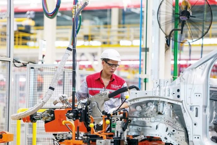 Tạo dựng niềm tin để kinh tế tư nhân bứt phá. (trong ảnh.: Nhà máy lắp ráp xe ô tô của tập đoàn Thành Công tại khu công nghiệp Việt Hưng Quảng Ninh). Ảnh: Đức Thanh