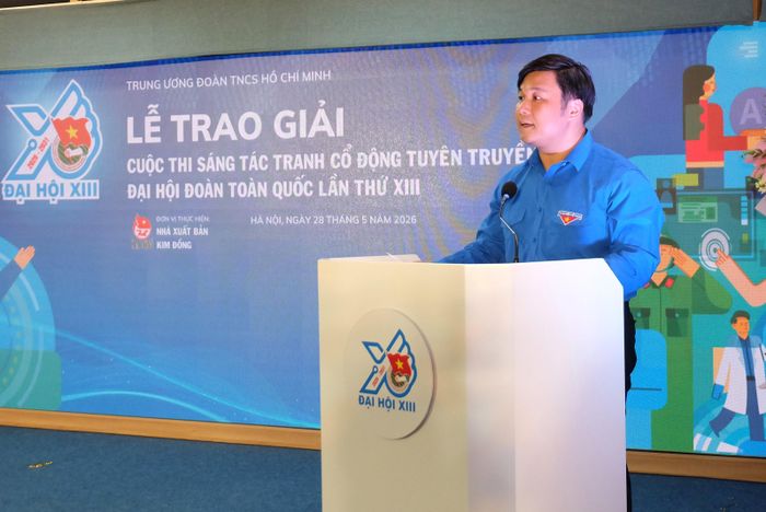 Phó Trưởng Ban Công tác Đoàn Nguyễn Thái An phát biểu tại Lễ trao giải