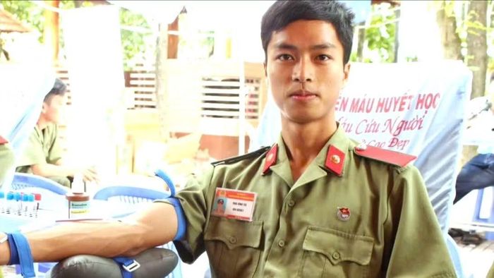 Khi còn là sinh viên Thái Vĩnh Tài đã nhiều lần hiến máu nhân đạo cứu người.