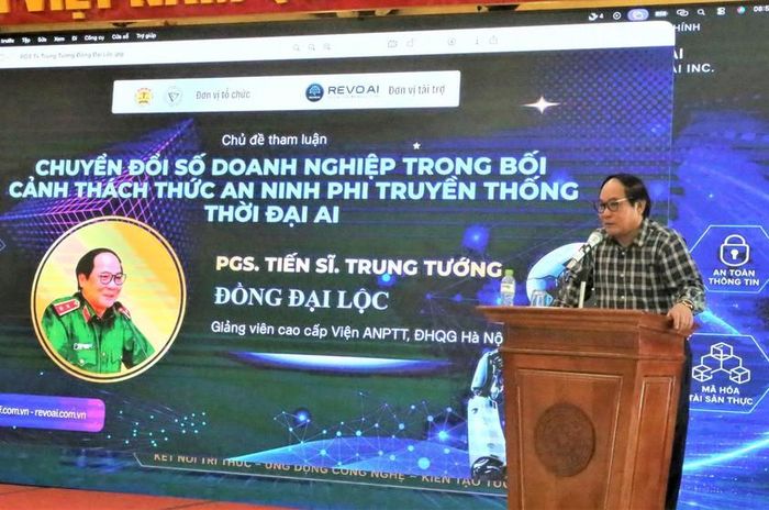 Trung tướng, PGS.TS Đồng Đại Lộc tập trung phân tích các nguy cơ an ninh phi truyền thống trong bối cảnh AI phát triển mạnh.