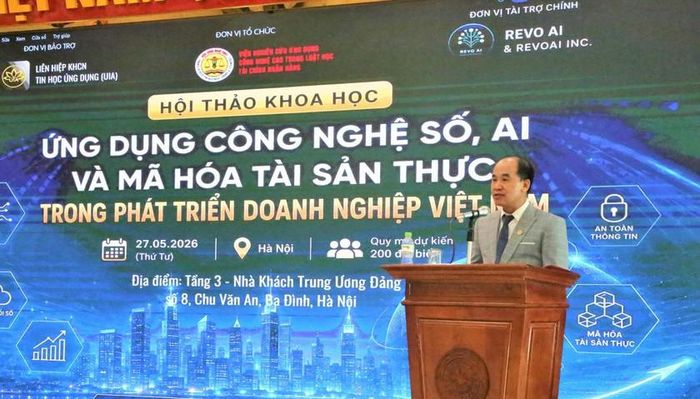 Ông Phạm Văn Đại, Chủ tịch Quỹ Đầu tư Đại chúng Revo AI phát biểu tại Hội thảo về mô hình gọi vốn mới cho doanh nghiệp trong kỷ nguyên số hóa thông qua STO và quỹ đầu tư đại chúng.