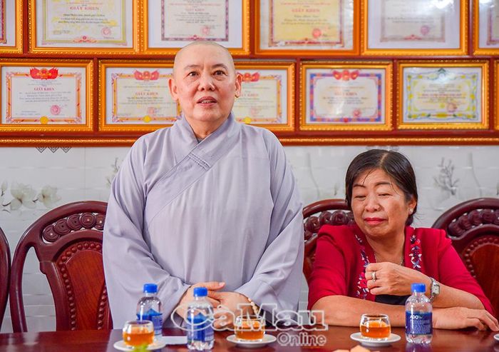 Ni sư Thích nữ Diệu Giác bày tỏ phấn khởi trước sự quan tâm của các cấp, các ngành với hoạt động của nhà chùa.