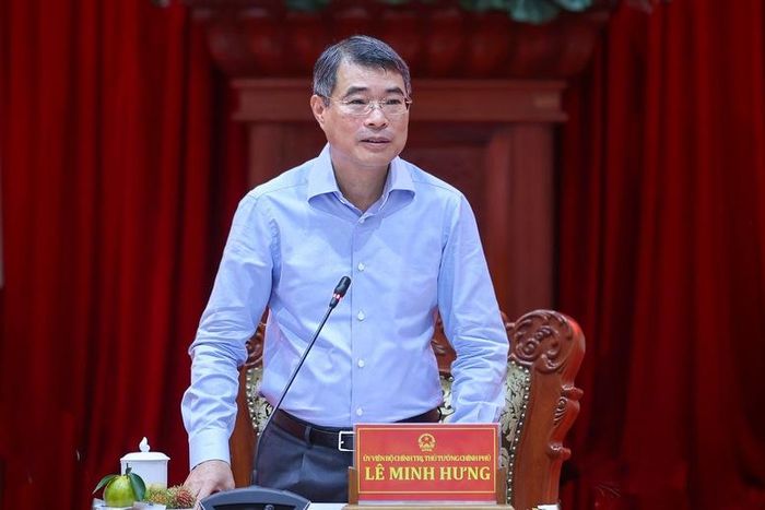 Thủ tướng ghi nhận, biểu dương những nỗ lực, kết quả nổi bật mà Đảng bộ, chính quyền và nhân dân tỉnh Đồng Tháp đạt được trong thời gian qua, đóng góp vào thành tựu chung của cả nước. Ảnh: CP