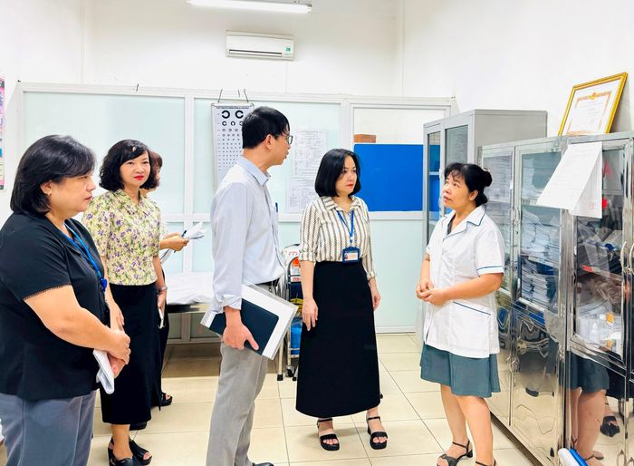Phòng Y tế được bố trí ngay tại điểm thi. Ảnh: PV