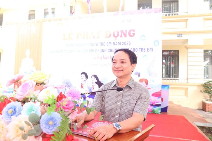 Đồng chí Đỗ Quang Trung, Bí thư Đảng ủy, Chủ tịch HĐND xã Bất Bạt phát biểu tại Lễ phát động.