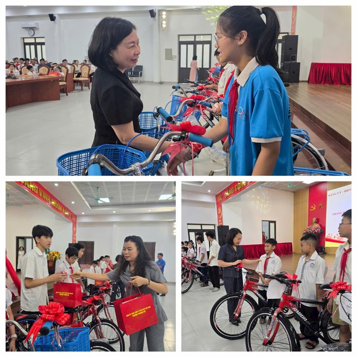 Lãnh đạo của phường Thượng Cát động viên và trao tặng phần quà, xe đạp cho học sinh có hoàn cảnh khó khăn vươn lên trong học tập.
