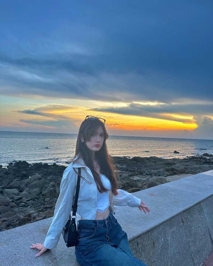 Những hình ảnh đời thường của Đặng Thanh Giang vẫn nhận về hàng chục nghìn lượt yêu thích.
