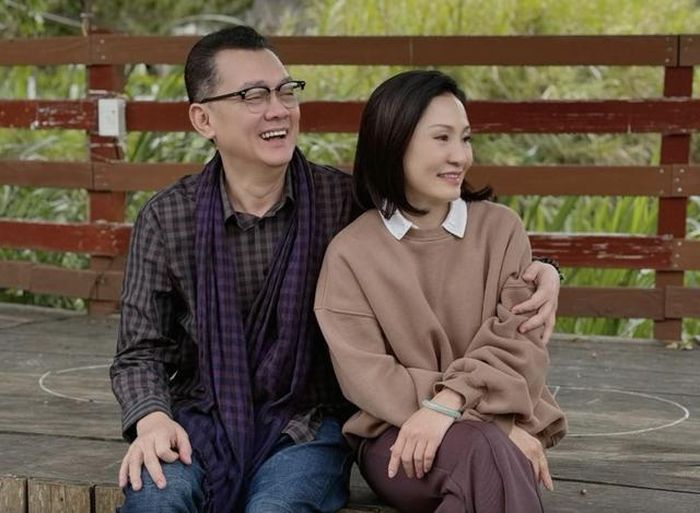 NSƯT Hữu Châu và Hồng Đào đều độc thân ở tuổi U60.