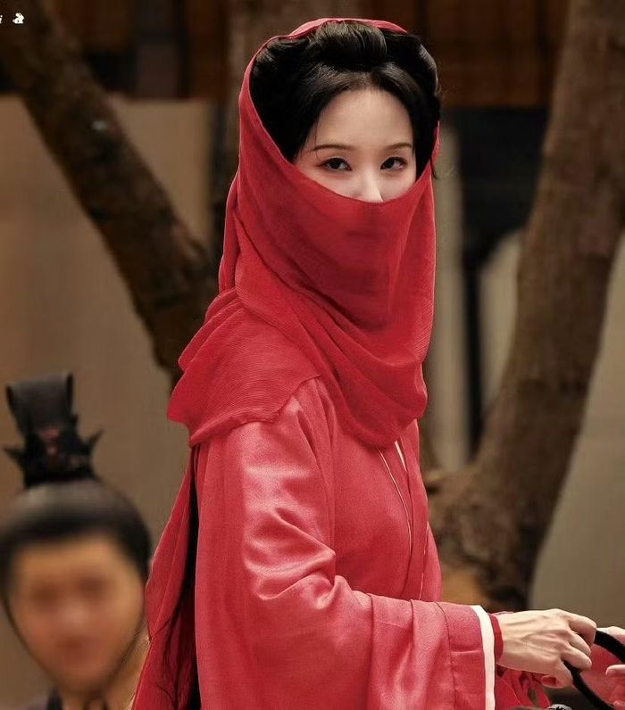 Trần Đô Linh nhìn mỏng manh nhưng kiên cường.