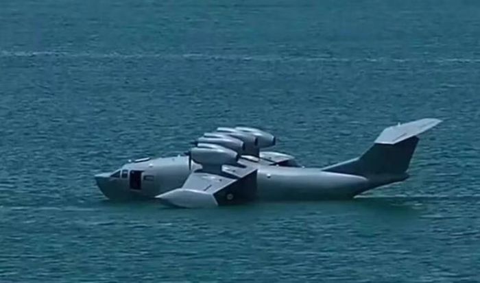 Về mặt quân sự, các chuyên gia cho rằng “quái vật biển Bột Hải” có thể phục vụ nhiều nhiệm vụ như vận tải quân sự, tiếp tế nhanh, tuần tra biển hoặc hỗ trợ đổ bộ. 