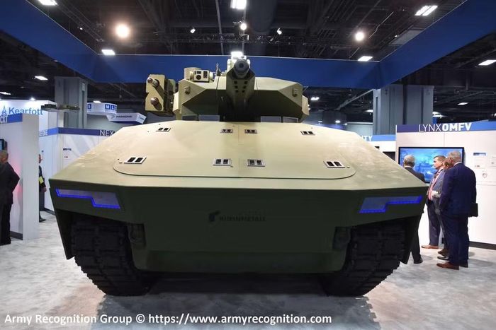 Căn cứ vào thông tin đăng tải trên Tạp chí Defence Industry, Lục quân Mỹ đã công bố thiết kế của cả hai nguyên mẫu trình diễn gồm chiếc Wolf do General Dynamics Land Systems đề xuất, và Lynx được Rheinmetall Defense giới thiệu.