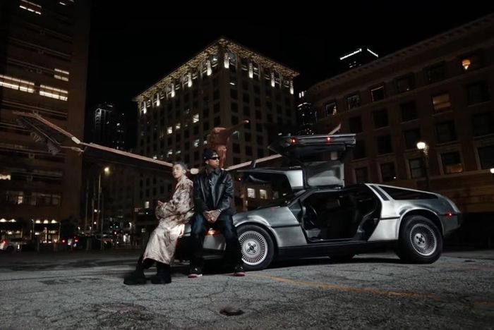  Delorean DMC-12 xuất hiện trong MV mới nhất của Sơn Tùng M-TP và Tyga. Ảnh: Sơn Tùng M-TP. 