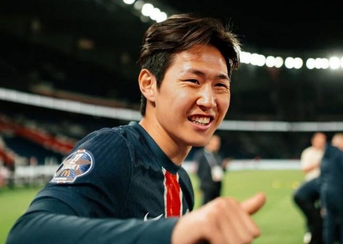Lee Kang-in trước ngưỡng cửa lịch sử tại Champions League.