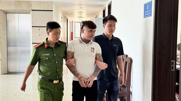 Đối tượng truy nã Ngô Văn Đại được di lý về Công an Thanh Hóa phục vụ điều tra. Ảnh: Công an Thanh Hóa