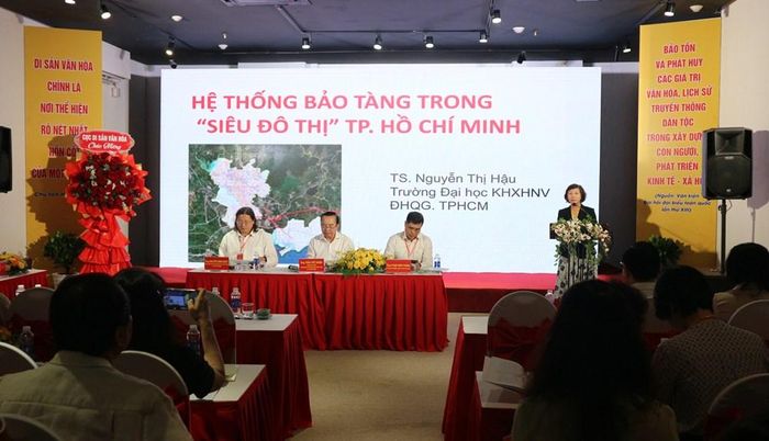 Chuyên gia góp ý giải pháp đến hội nghị