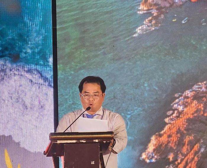 Ông Trần Việt Quang, Chủ tịch UBND phường Quy Nhơn Đông phát biểu khai mạc
