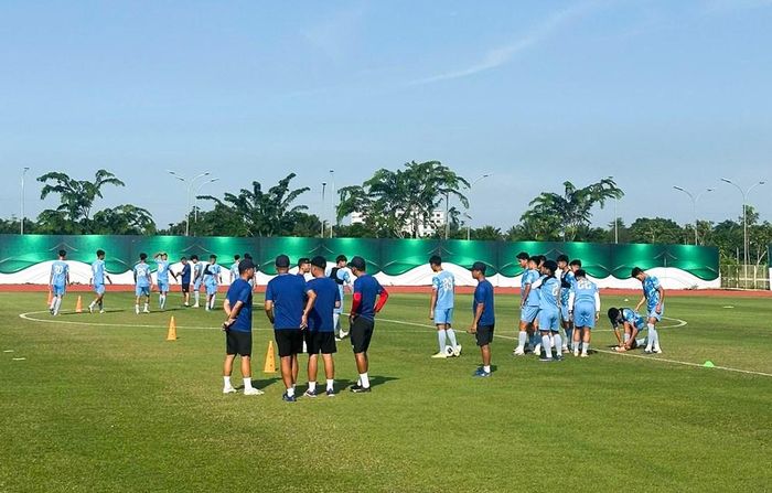 Toàn đội duy trì tinh thần tập luyện tích cực