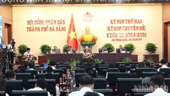 Kỳ họp thông qua nhiều Nghị quyết, kịp thời đáp ứng yêu cầu cấp thiết của thành phố.