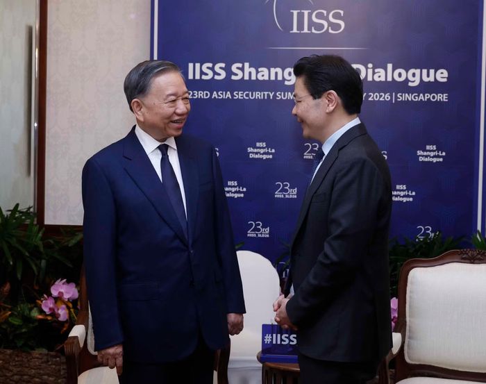 Tổng Bí thư, Chủ tịch nước Tô Lâm và Thủ tướng Singapore Lawrence Wong dự Đối thoại Shangri-La lần thứ 23. (Ảnh: TTXVN)